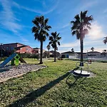 Maison De Avec Piscines