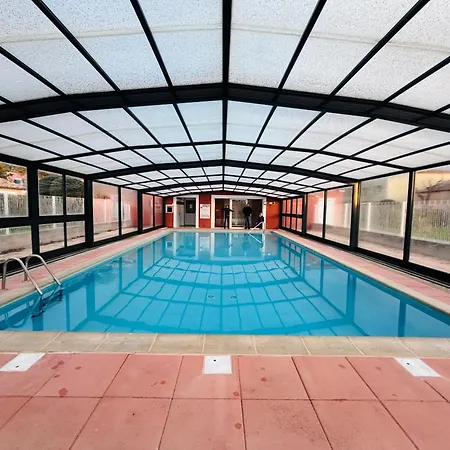 Maison De Avec Piscines *