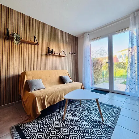 Maison De Avec Piscines Holiday home Beziers